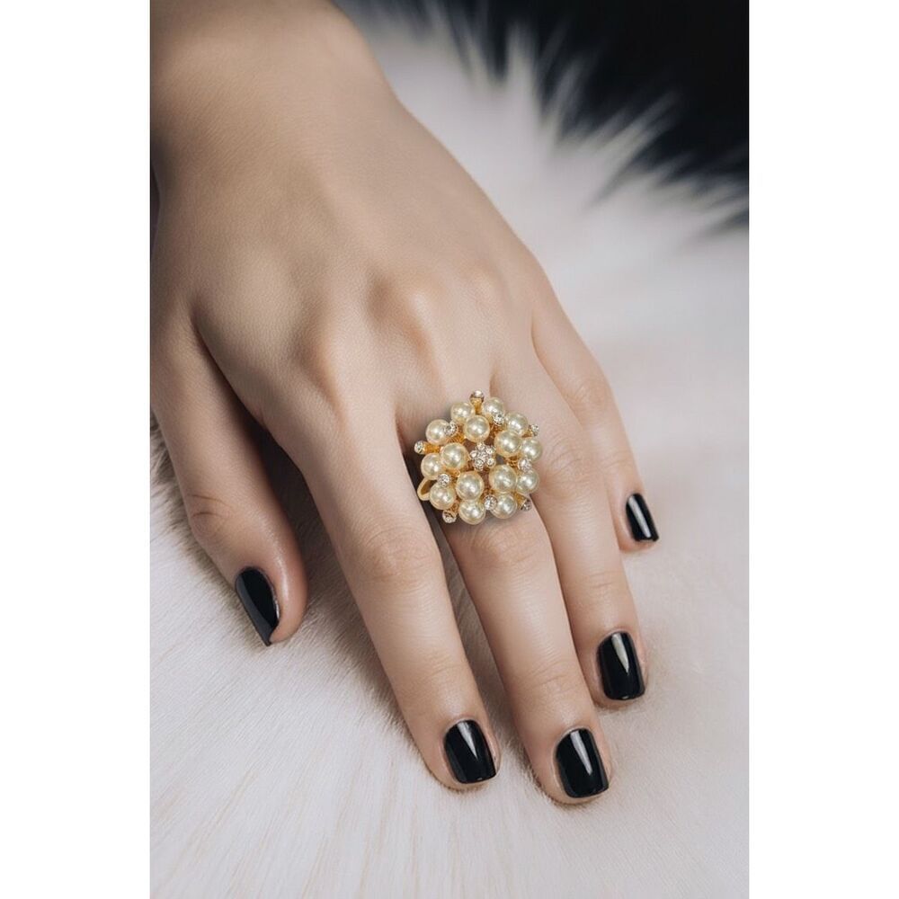 Pretty Fashion Ring